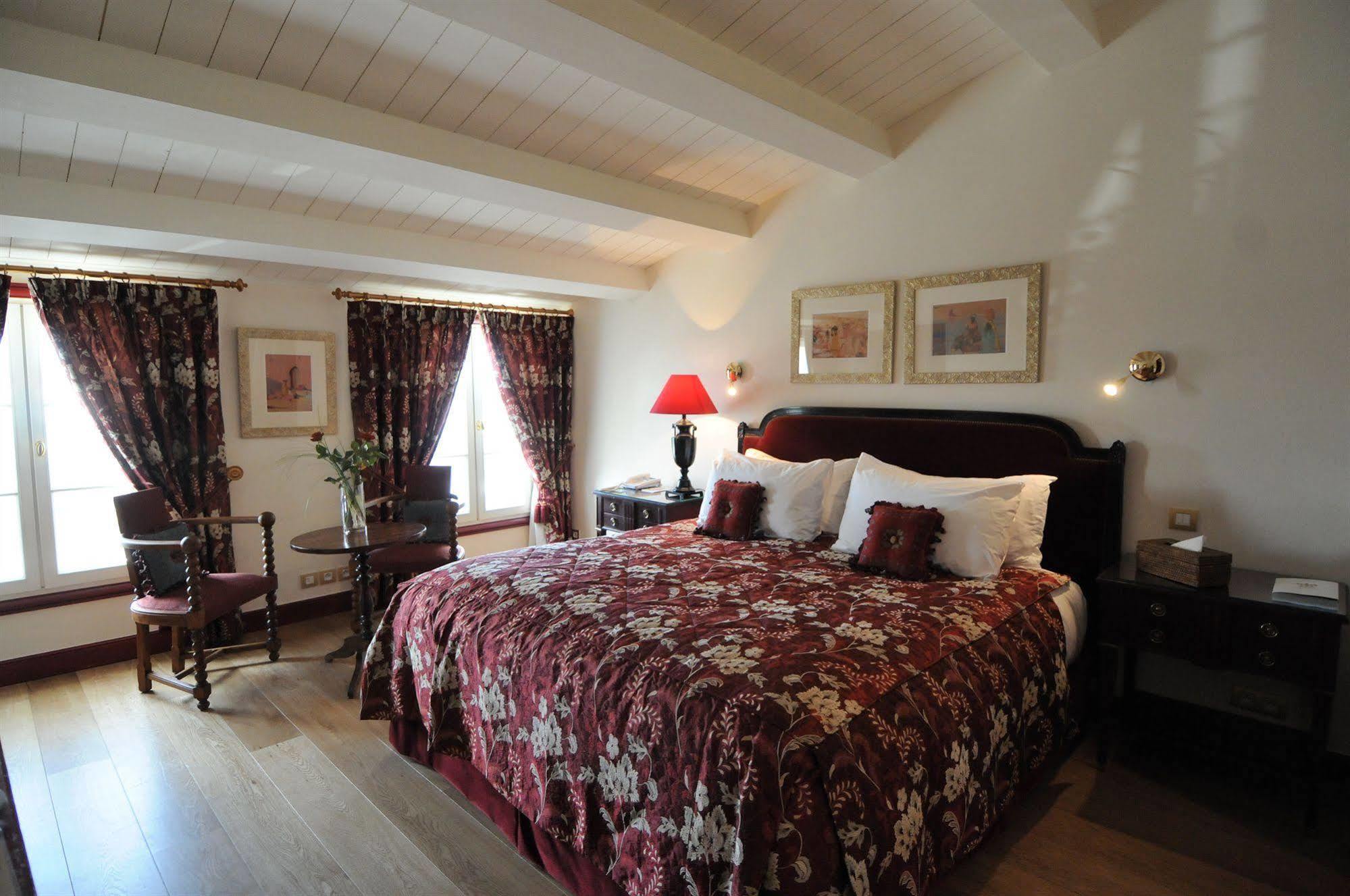 Hotel De Toiras سان مارتن دو ر المظهر الخارجي الصورة